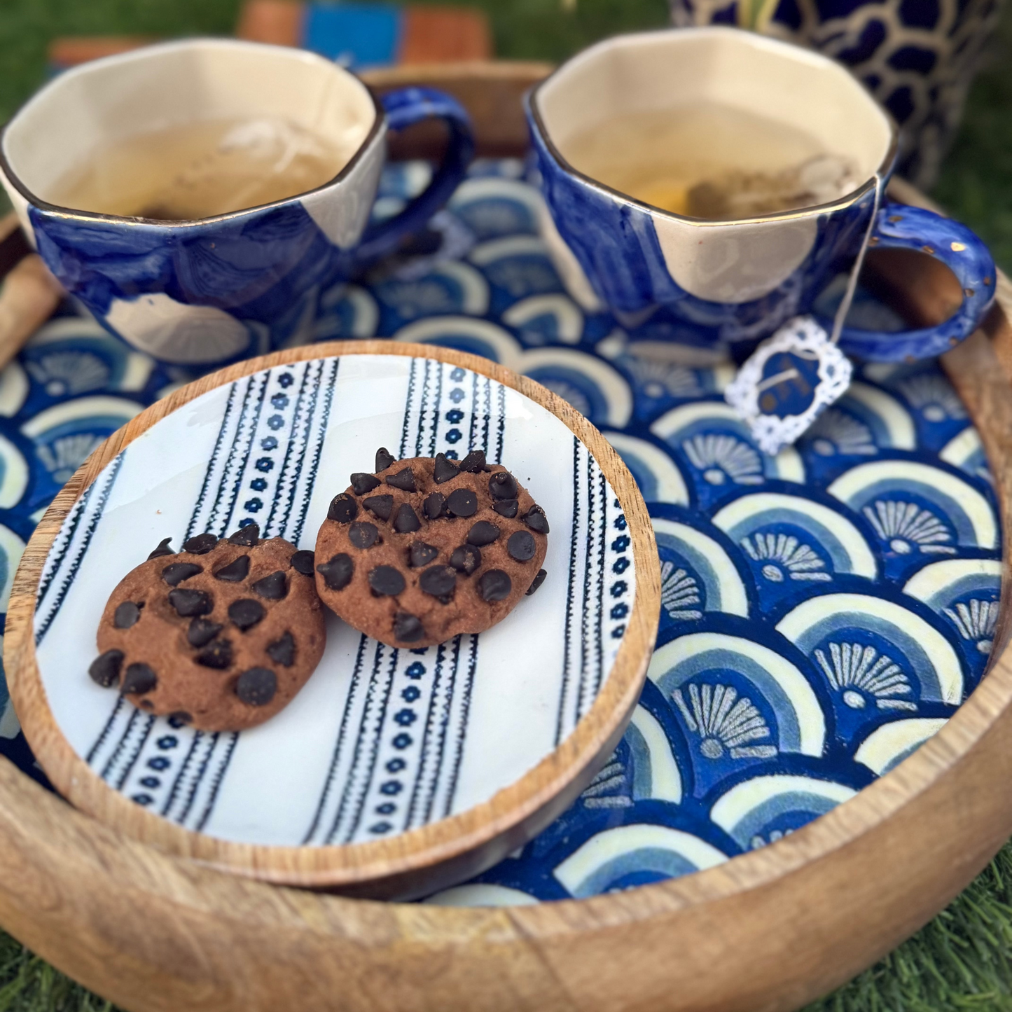 INDIGO SKILLET SERVING TRAY( SET OF 1)