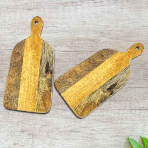 MANGO WOOD SERVING BOARD WITH HANDLE