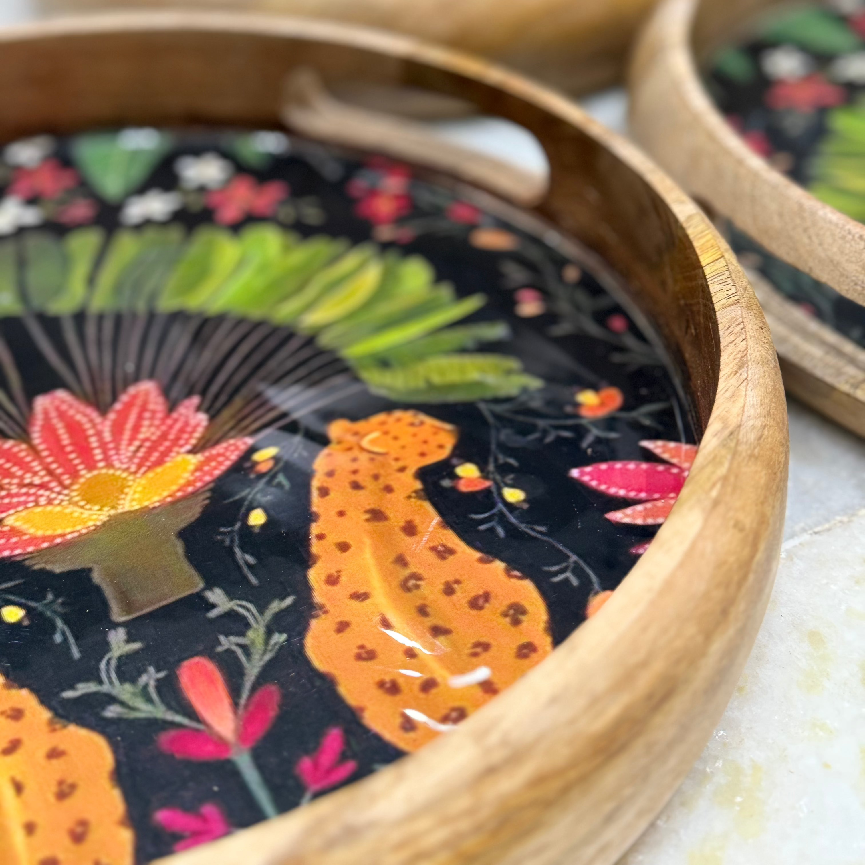 AFRO-ALLI SERVING TRAY( SET OF 1)