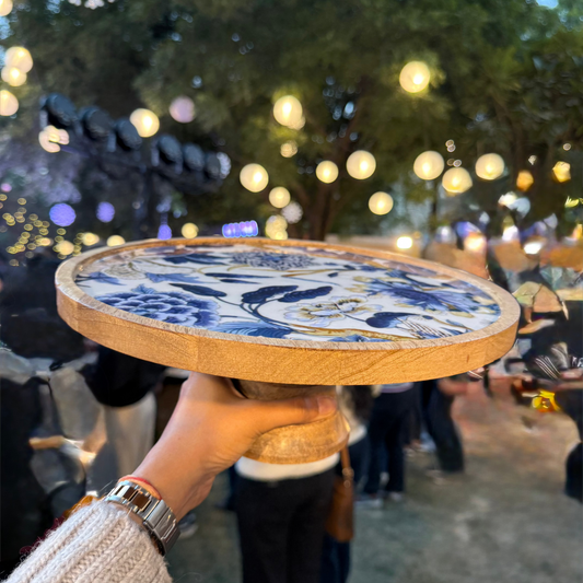 ENAMELLED CAKE STAND