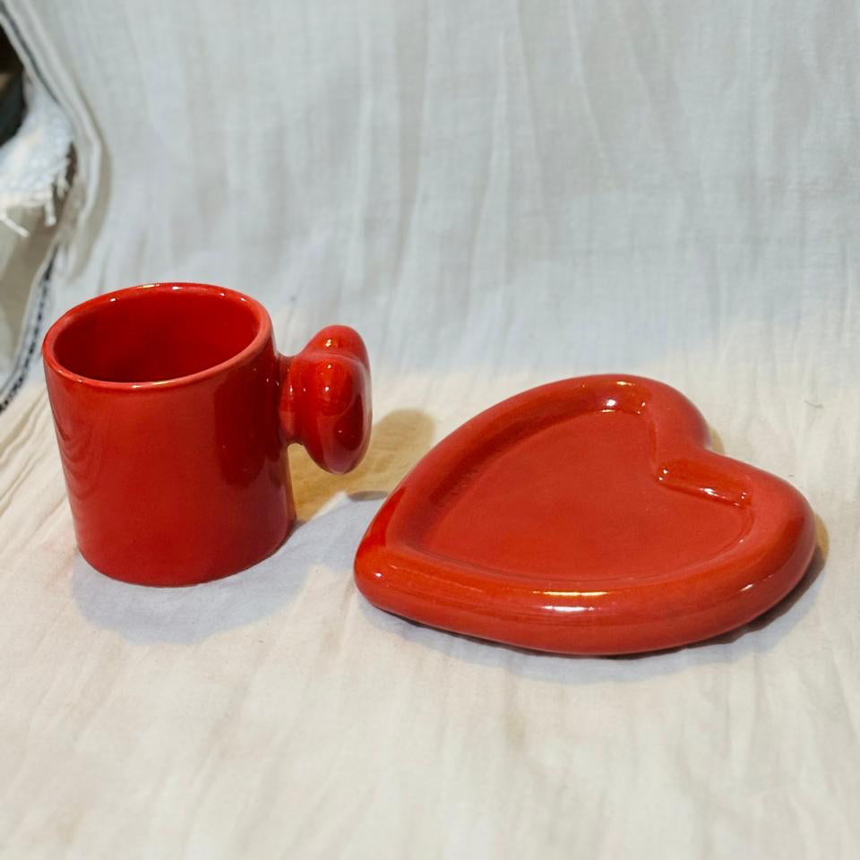 Heart Handle Cup and Saucer (set of 1)| Pinterest Inspired Design