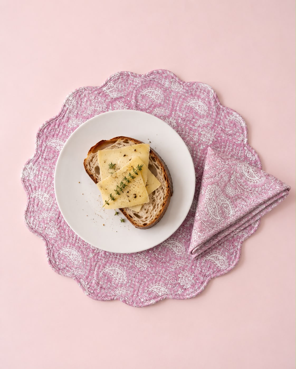 Pink Paisley Quilted Reversible Placemats with Napkins ( SET OF 6 MATS AND NAPKINS)