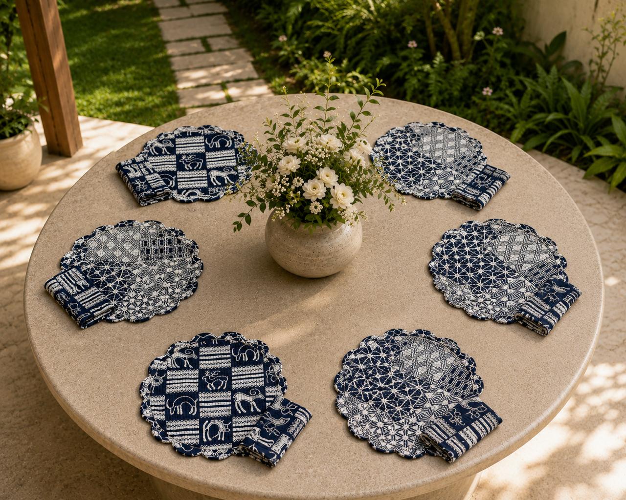 Ash Grey Reversible Dining Set( SET OF 6 MATS AND NAPKINS)