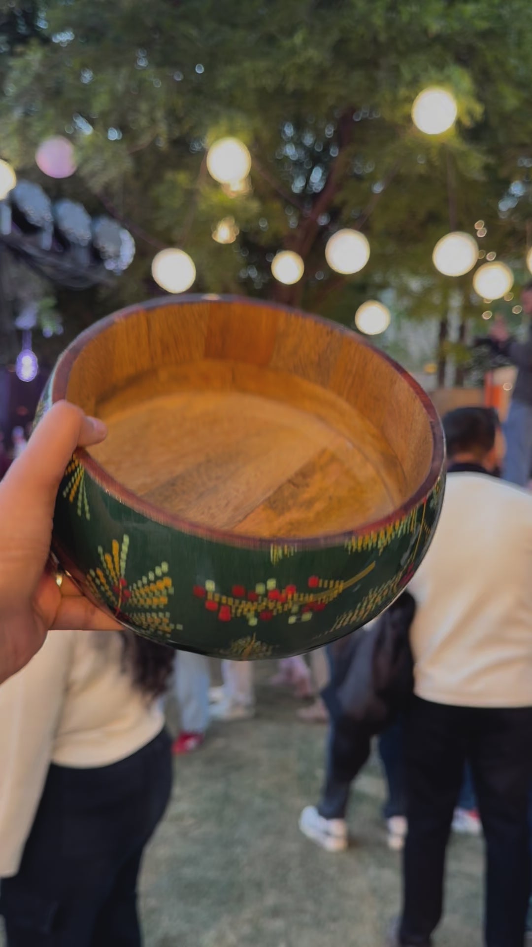 CHRISTMAS ENAMELLED SNACK BOWL